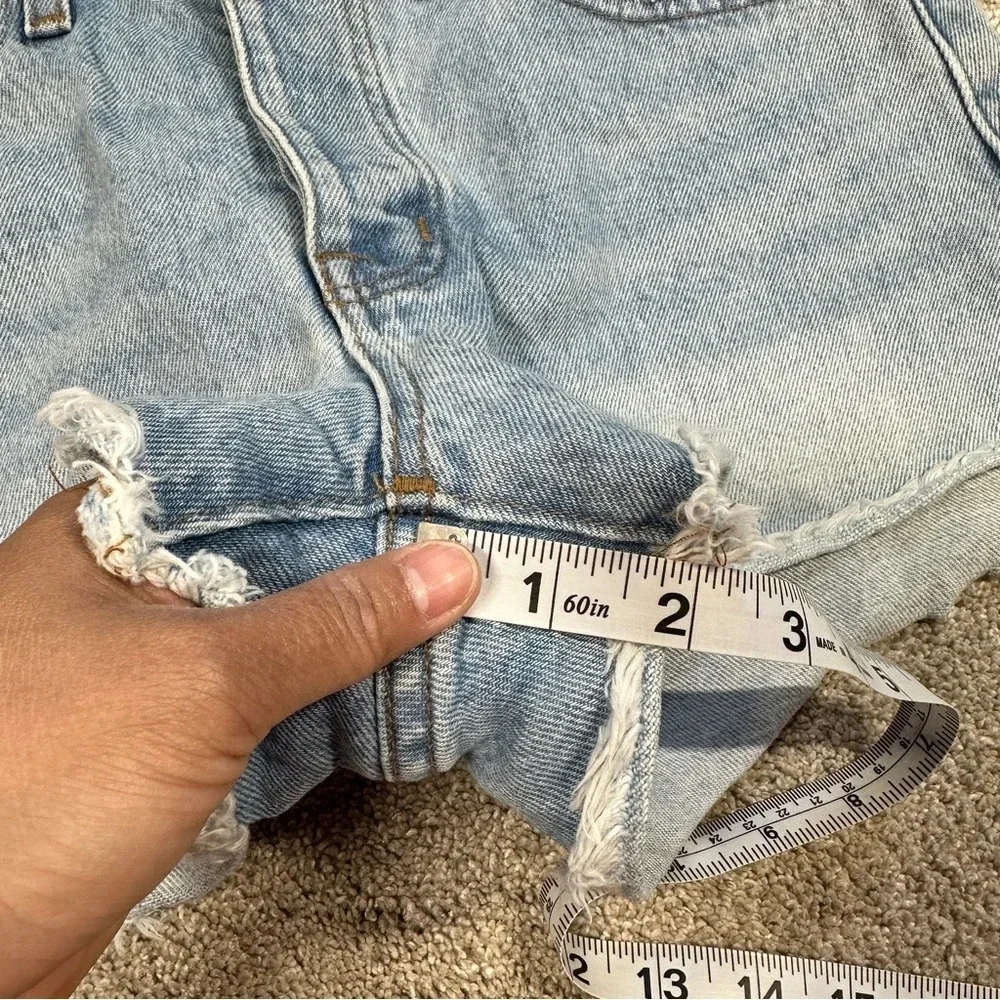 Madewell Relaxed Denim Shorts in Dunwoody Wash Blue Size 26